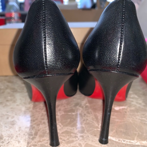 Authentic Décolleté Pointy Toe Red Bottom Leather - Picture 5 of 8